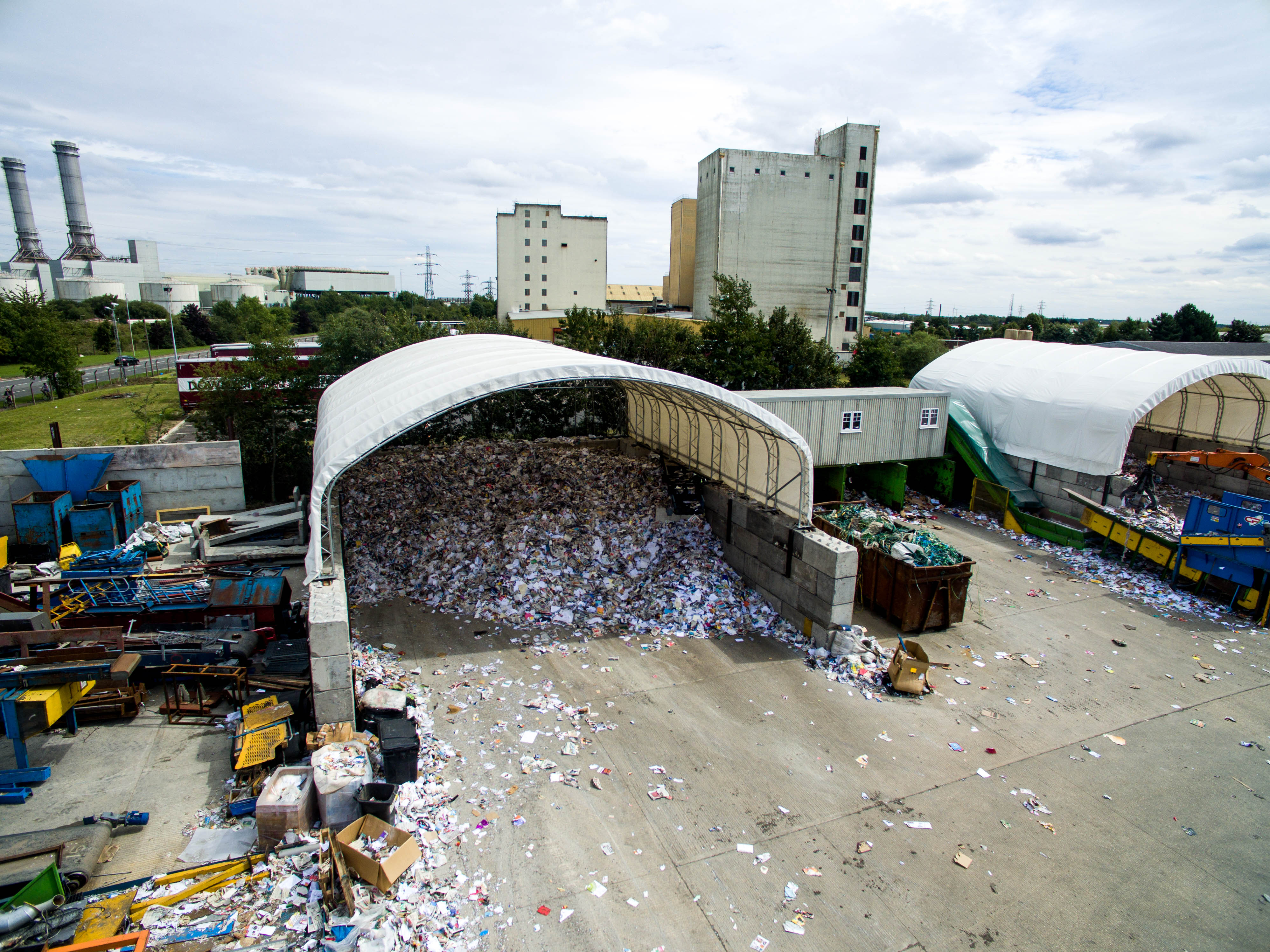 Złączone betonowe klocki Lego | 1600x800x800mm