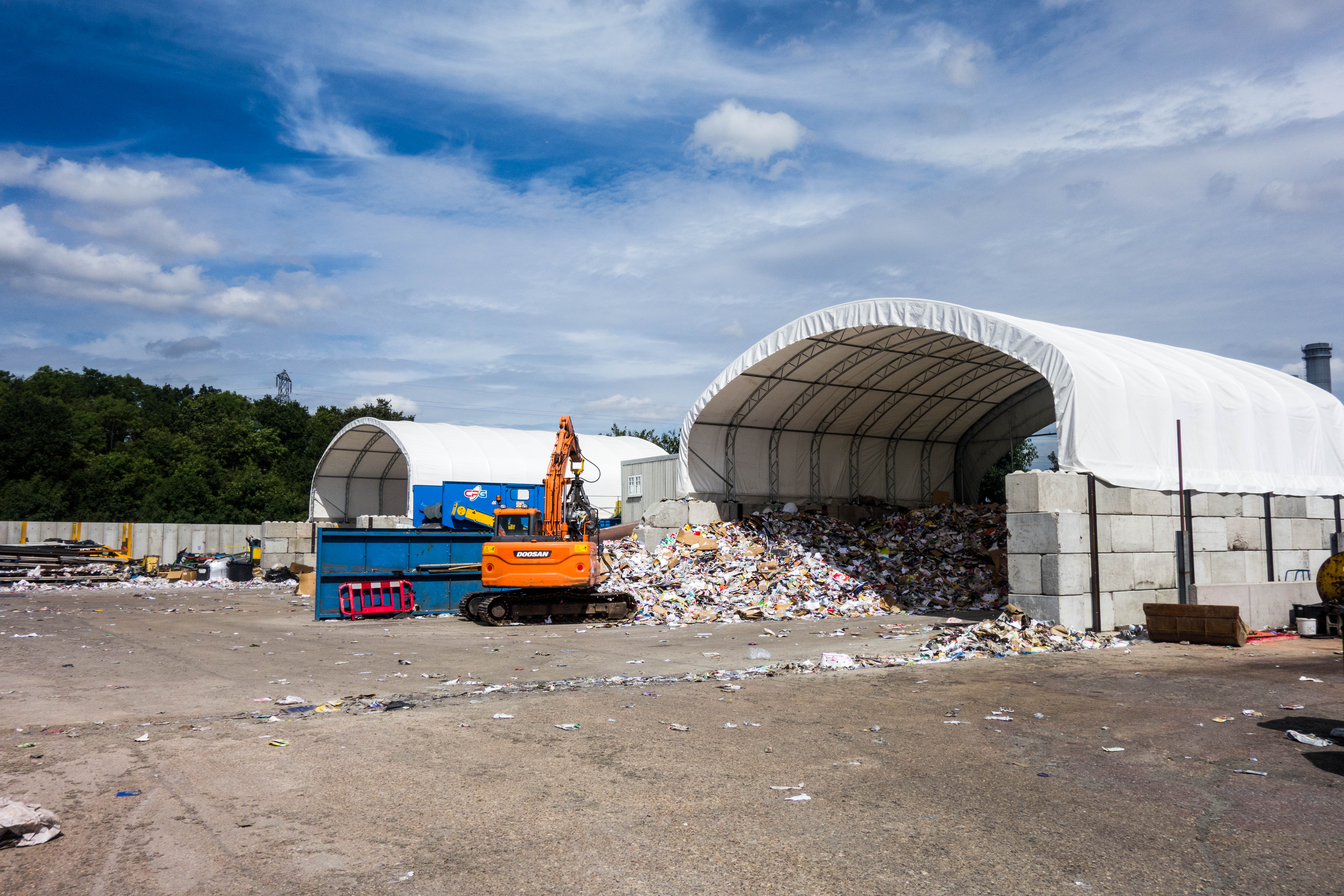 Złączone betonowe klocki Lego | 1600x800x800mm