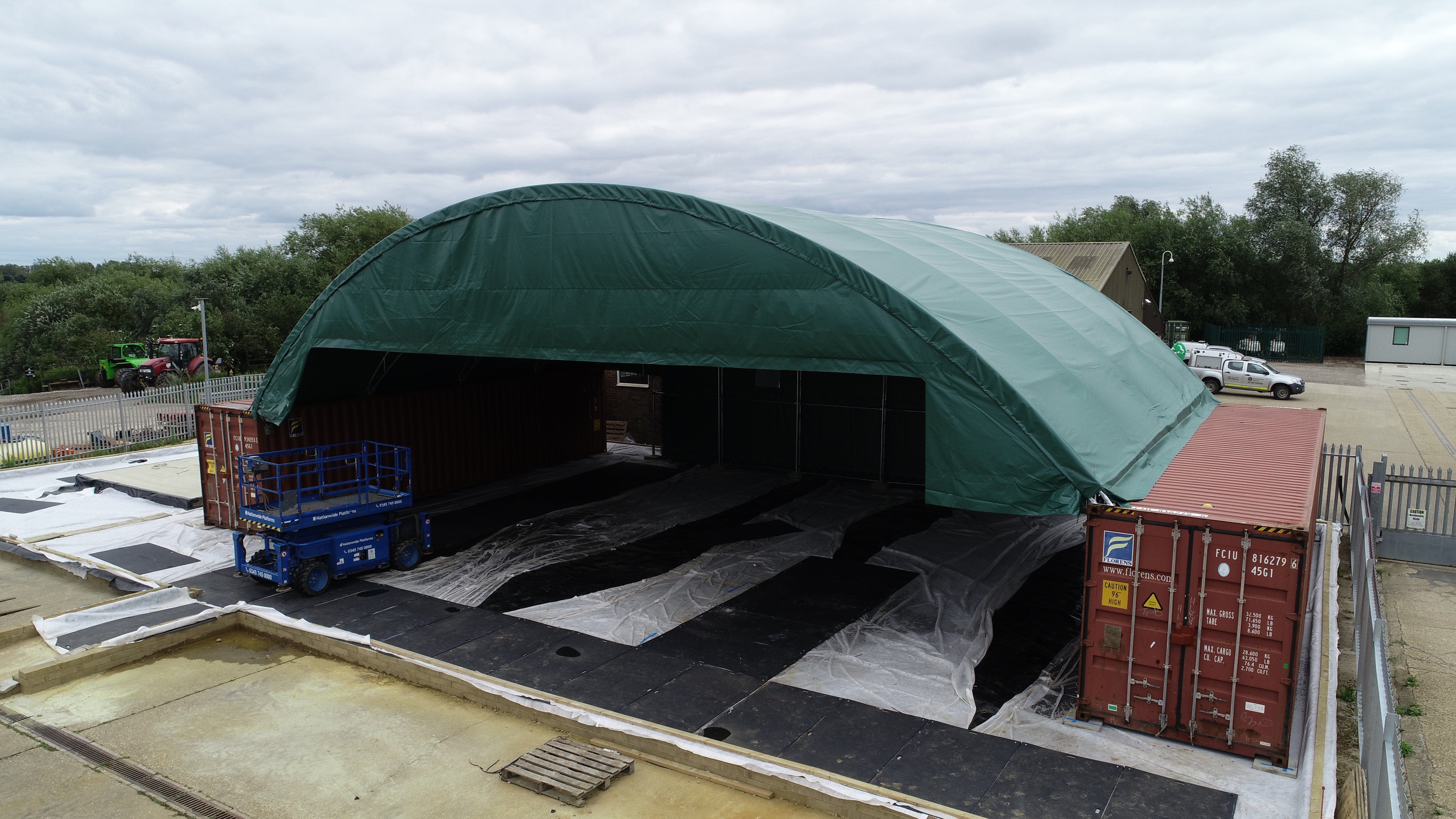 Kit Buildings Container Shelter Container Shelter - 60ft x 40ft x 15ft (18.3m x 12m x 4.5m)